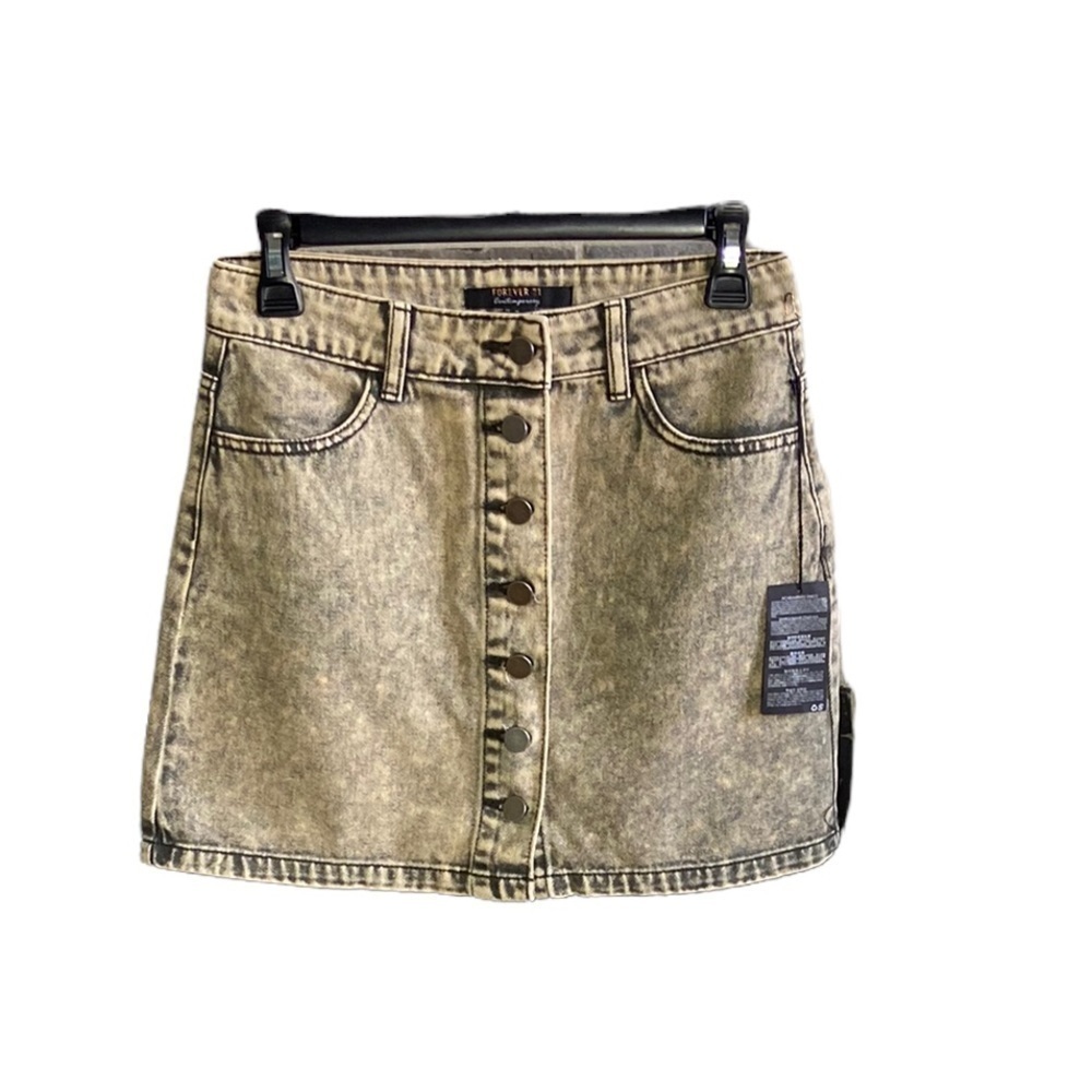 FOREVER 21 button down jean mini skirt M